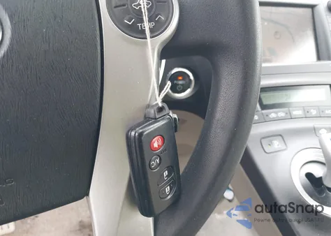 2011 Toyota Prius Three from USA, damaged, VIN JTDKN3DU5B1450779